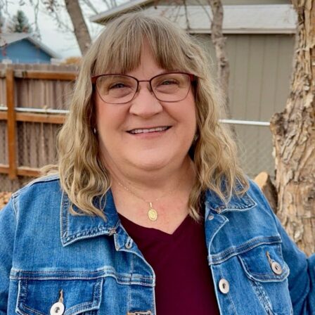 Lynn Knight